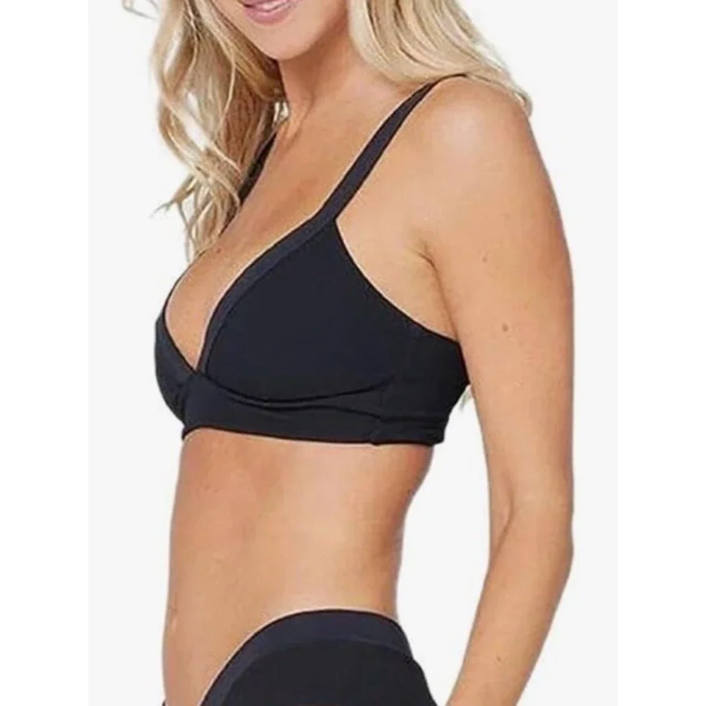 NWT L*Space Vera Bikini Top Size Medium Black Ribbed Deep V Crisscross Back Swim